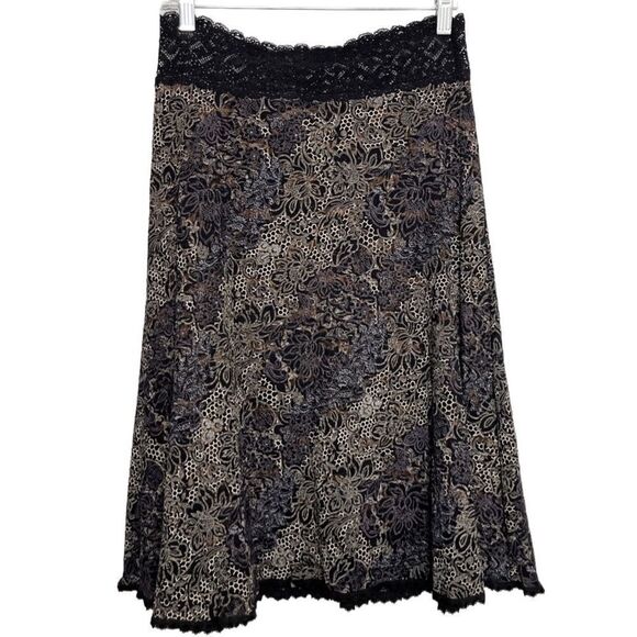 Cabi Boho Floral Lace Lined A Line Knee Length Skirt Black and Purple Size Small - Picture 1 of 4